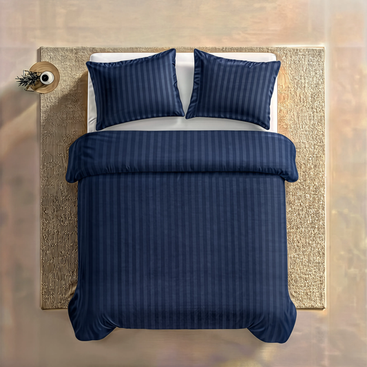 Zelesta Deluxe Hotel Stripe Satin Cotton Couette - Bleu
