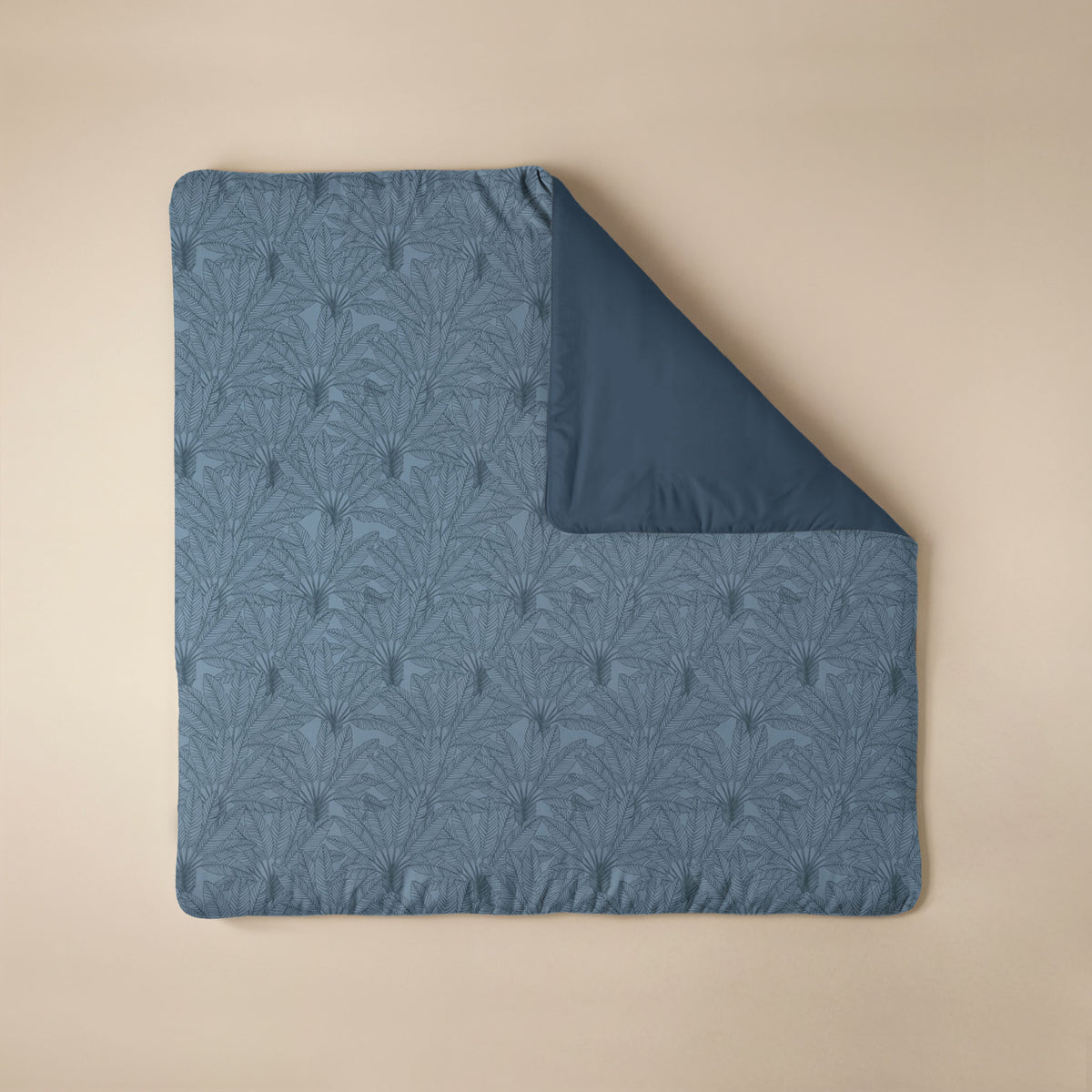 Zelesta Comfort Design Seamless Duvet - Botanical Line Art Blue