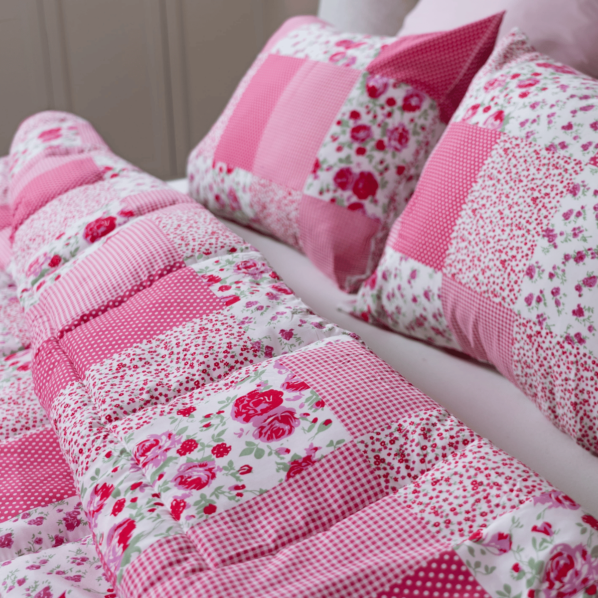 Couette Zelesta Comfort Design - Patchwork Rose