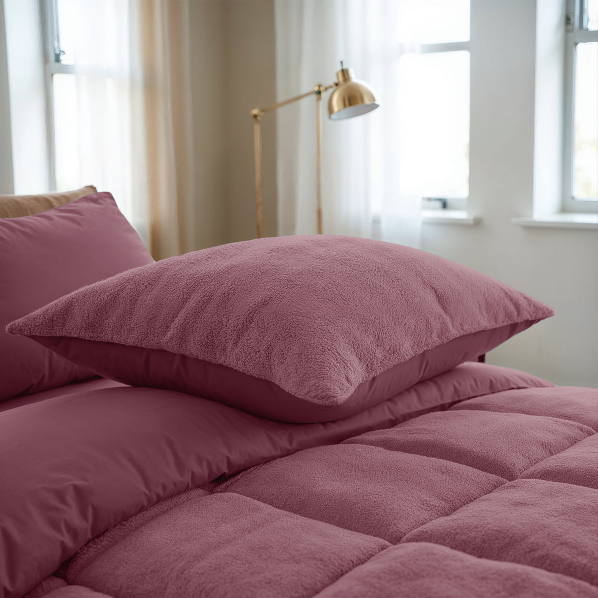 Zelesta Teddy-Kissenbezug-Set, 2 Stück – Bordeauxrot