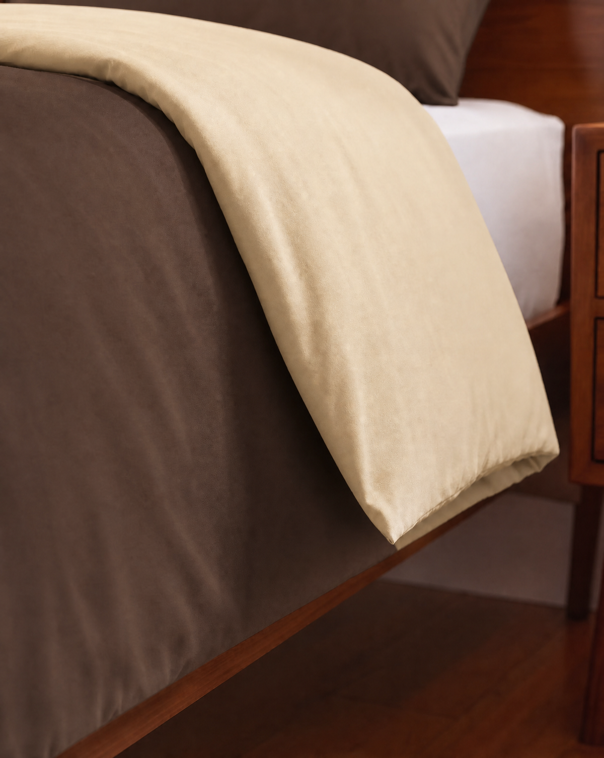 Zelesta Comfort Duo Nahtlose Bettdecke - Taupe & Braun