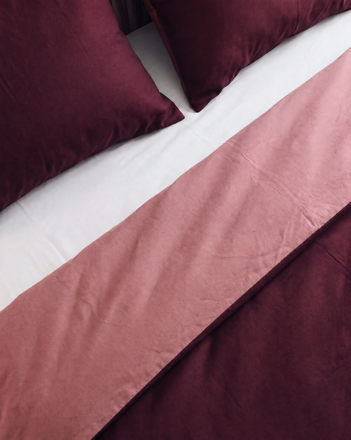 Zelesta Comfort Duo Nahtlose Bettdecke - Altrosa & Bordeauxrot