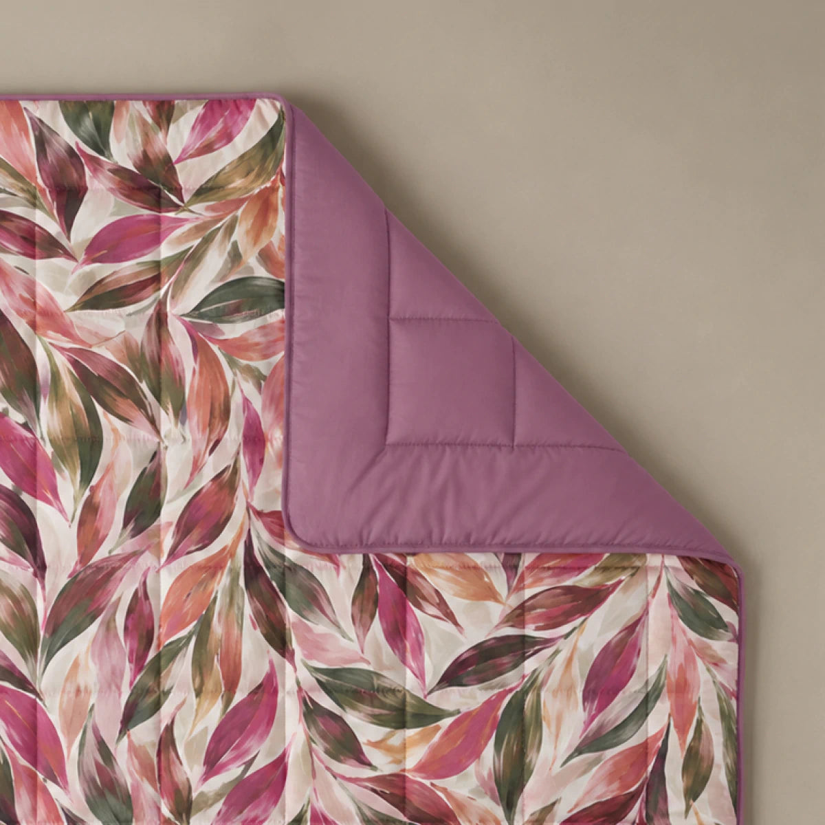 Zelesta Deluxe Design Satin Cotton - Pink Multicolor Leaves