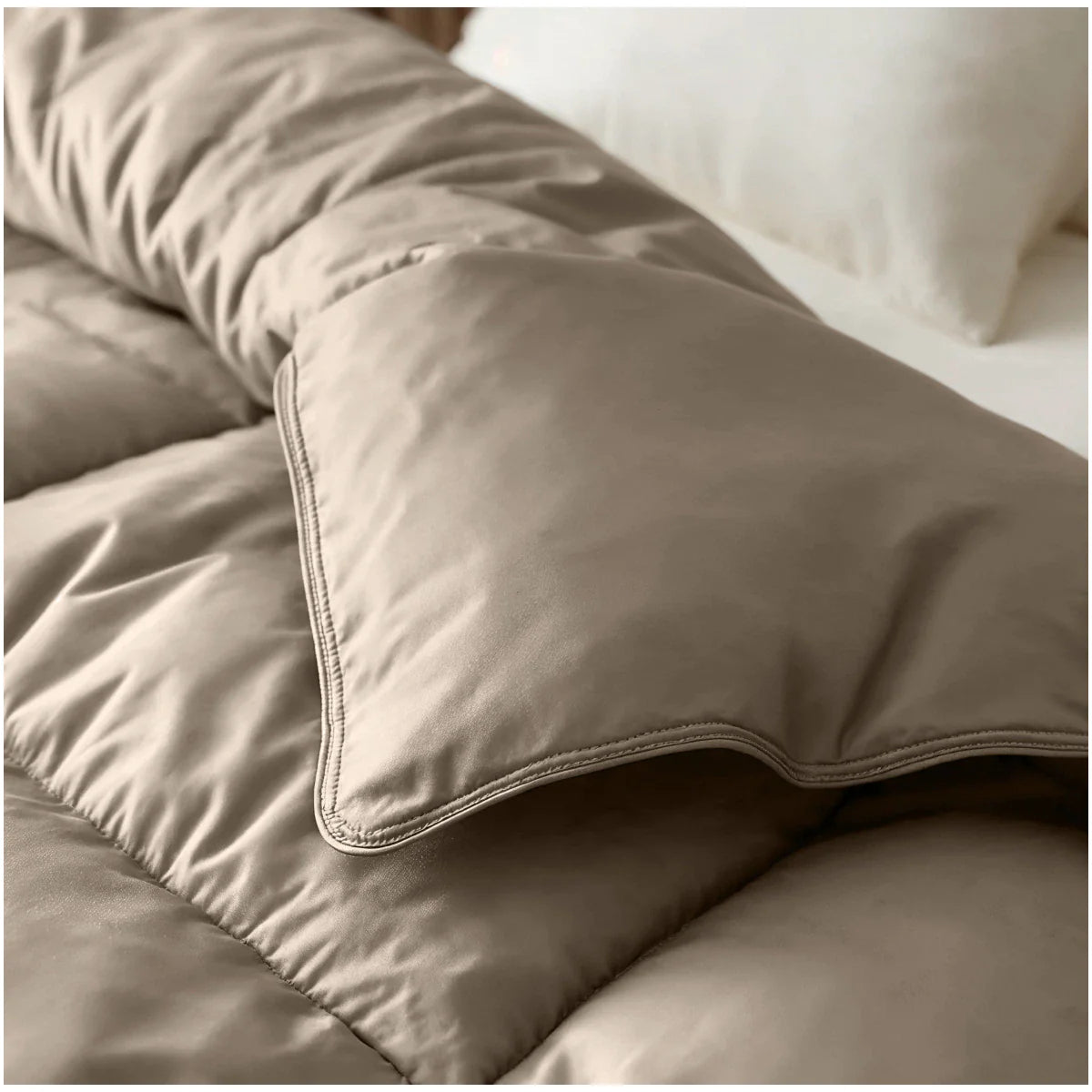 Couette d'été Zelesta Deluxe Uni en coton satin - Brun Noisette