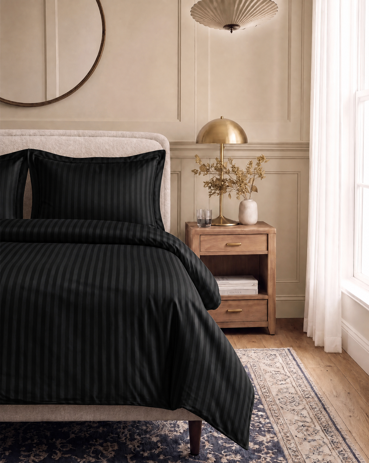 Zelesta Deluxe Hotel Stripe Nahtlose Satin-Baumwolle Bettdecke - Schwarz