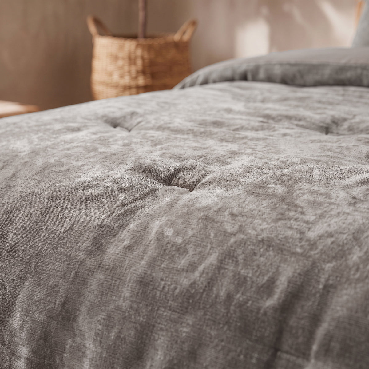 Zelesta Special Jersey Chenille Bettdecke - Warmes Grau