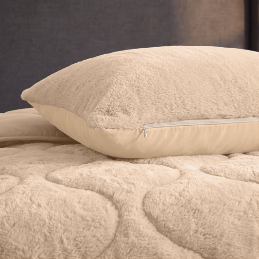 Zelesta Special Teddy Faux Fur Pillowcase Set Of 2 - Cozy Cappuccino