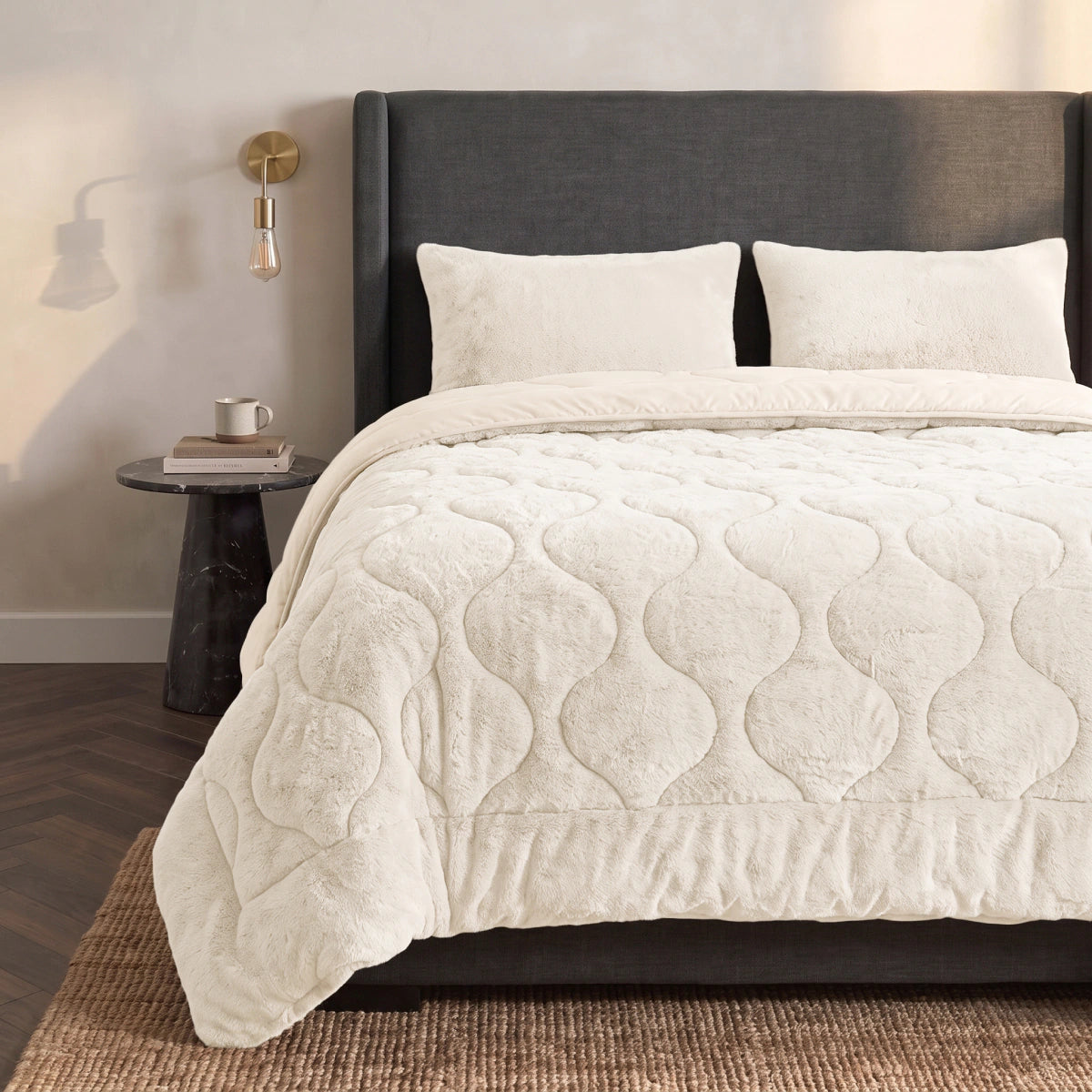 Zelesta Special Teddy Faux Fur Duvet - Marshmallow white