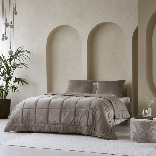 Couette spéciale en velours Zelesta - Taupe