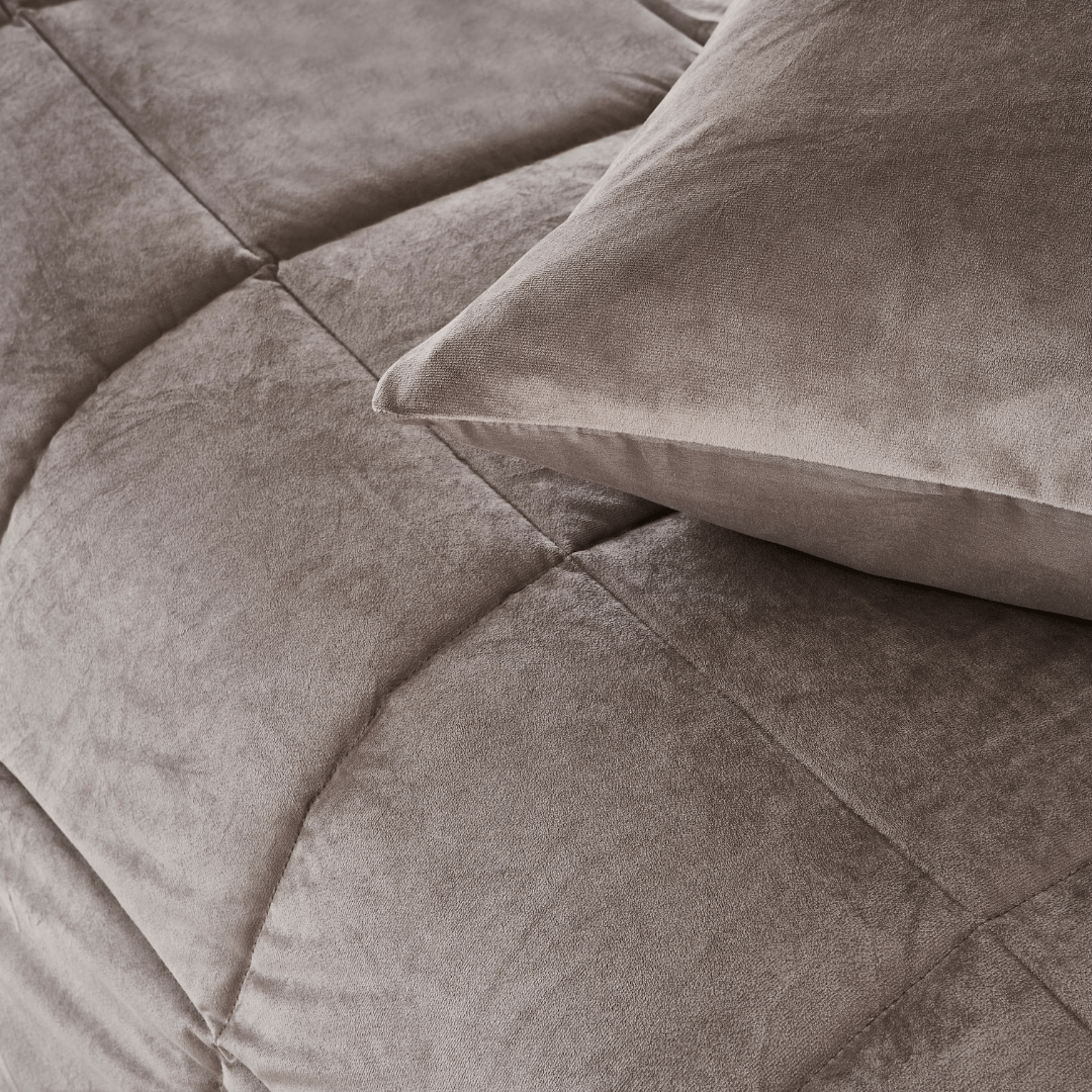 Couette spéciale en velours Zelesta - Taupe